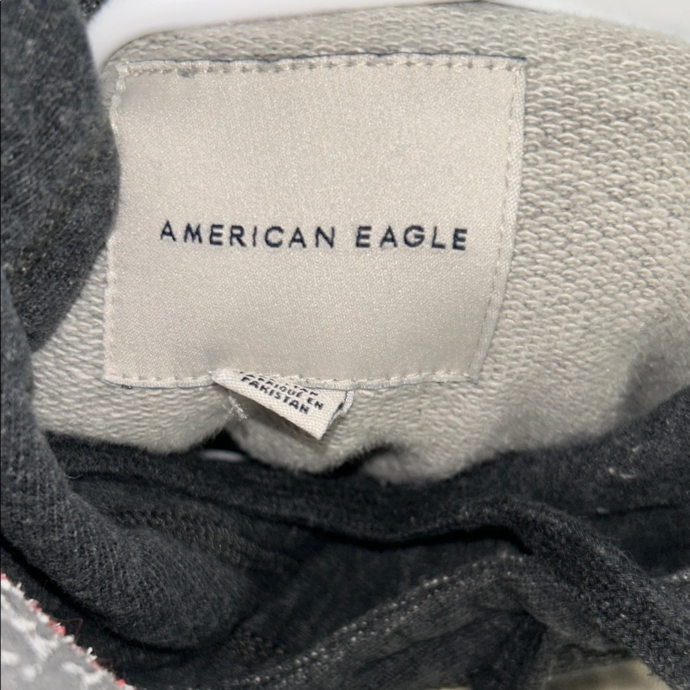 AMERICAN EAGLE Outfitters Two-Tone Gray Hoodie - Picture 4 of 4